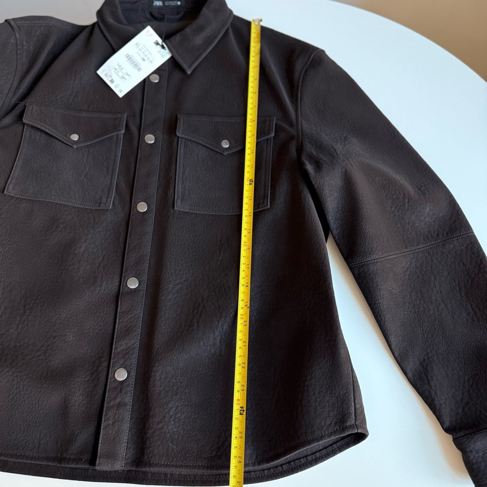 New Zara Relaxed Fit Faux Leather Overshirt Jacket Brown Pockets Button Size XL - Picture 14 of 16